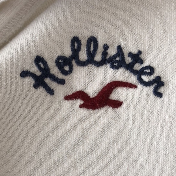 Hollister Button Up Hoodie - Picture 3 of 6